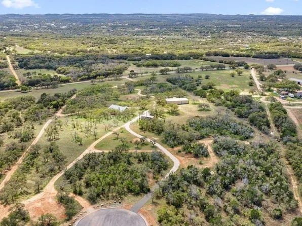 434 W Turner Court, Johnson City, TX 78636