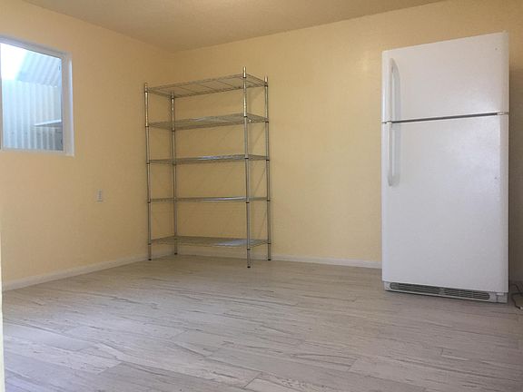 5th image of 712 N Ditmar St #712