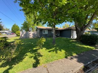 4196 Merrimac Ct NE, Salem, OR 97305