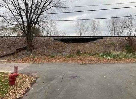 3rd image of 7504 S Winchester Ave