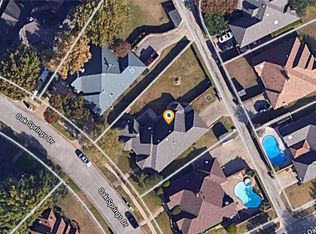 2705 Oak Springs Dr, Garland, TX 75044