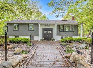 46 Gannet Dr, Commack, NY 11725