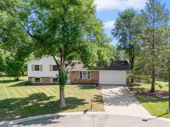 7541 Immanuel Avenue Ct S, Cottage Grove, MN 55016