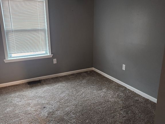 5th image of 51 Ed Turner Ln APT 201