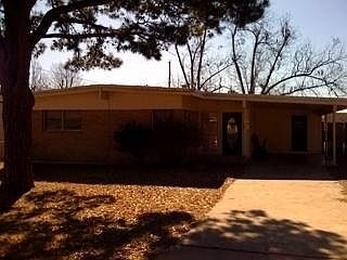 2nd image of 1008 Mariana Dr