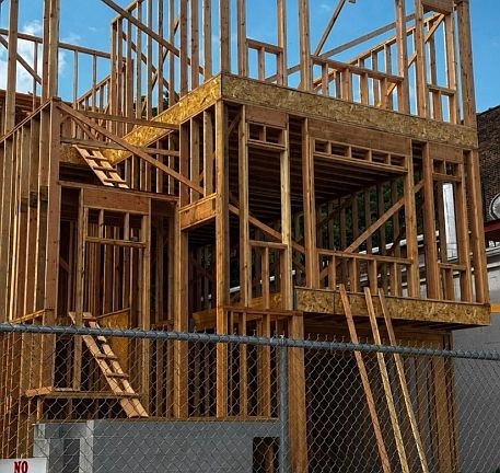 2nd image of 1060 Magnolia Ave