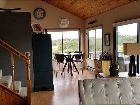 4th image of 1320 Ocean Shores Blvd E