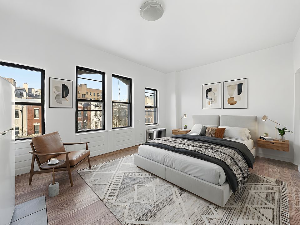 1st image of 354 Parkside Ave APT 4
