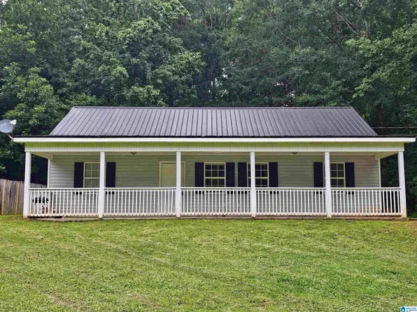 110 3rd St W, Fruithurst, AL 36262