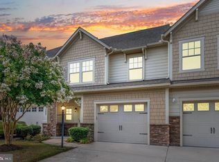 17505 Wynstone Park Ln, Moseley, VA 23120