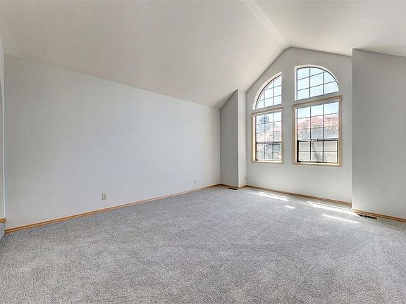 4th image of 2622 W 37th Ave