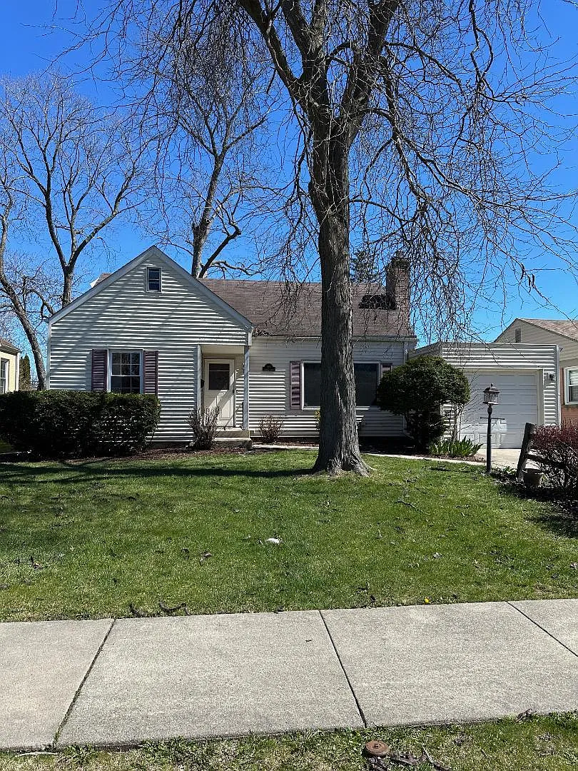 969 Jeannette St photo 1
