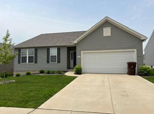 214 Barrington Ridge Ln, Wentzville, MO 63385