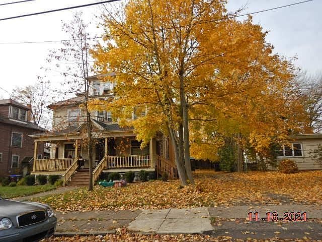 2nd image of 145 Euclid Ave