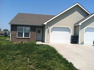 2722 Buttonwood Dr, Manhattan, KS 66502