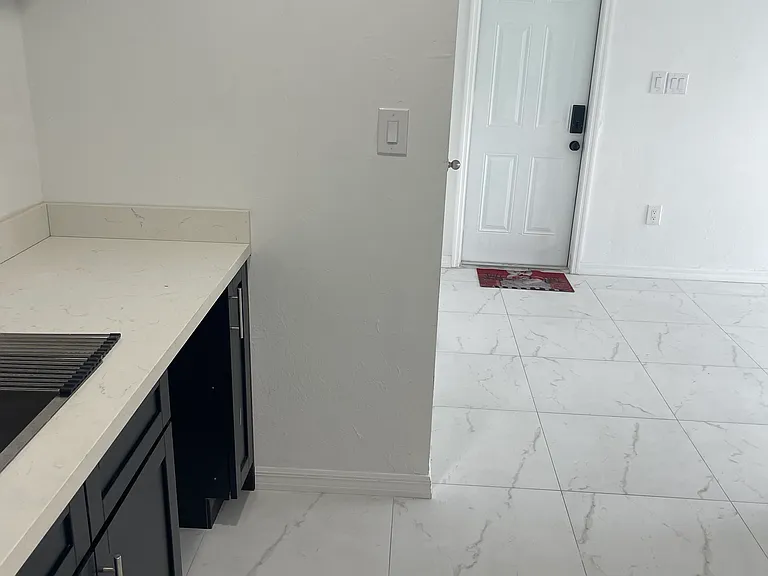 26825 Saint Thomas Dr — Photo 15