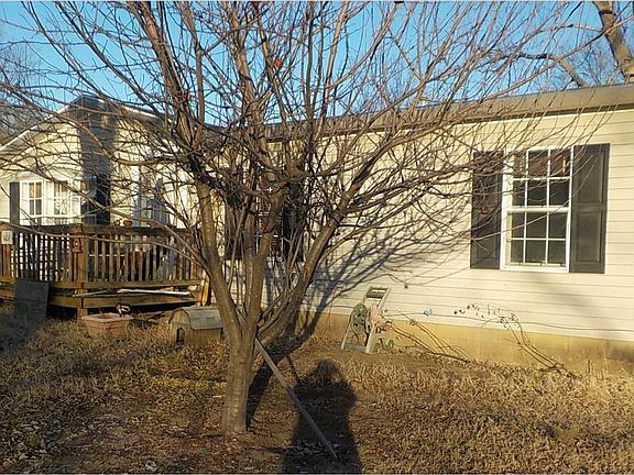 5th image of 1001 N Buckeye St