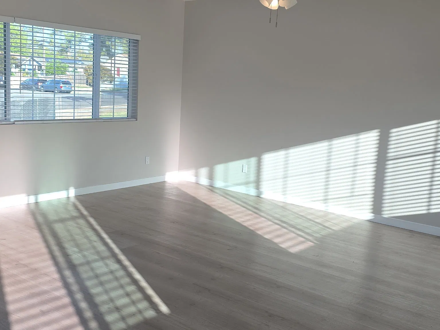 510 S Walnut St — Photo 2