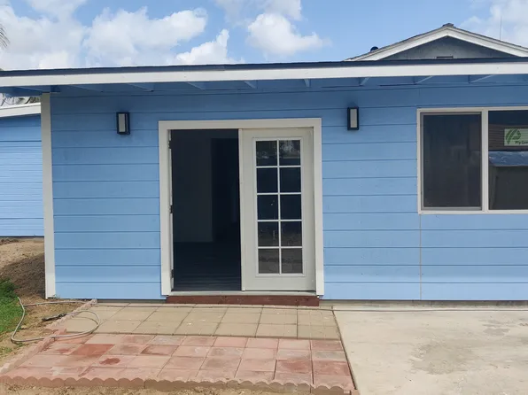 868 W Montrose St, Bloomington, CA 92316