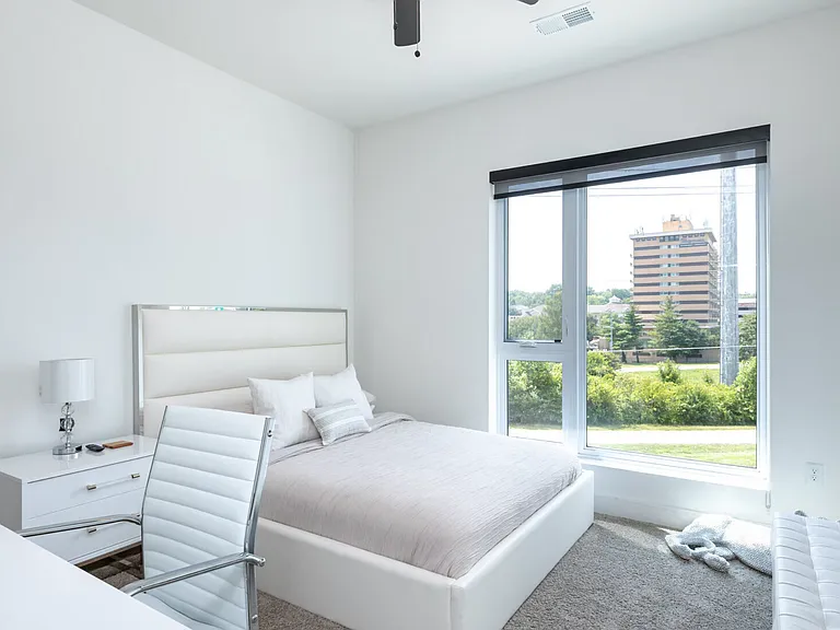 Mckenzie | Bedroom