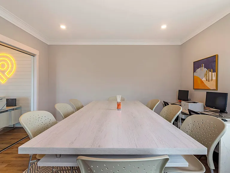 The Pointe Grand Apartment Homes — Photo 18