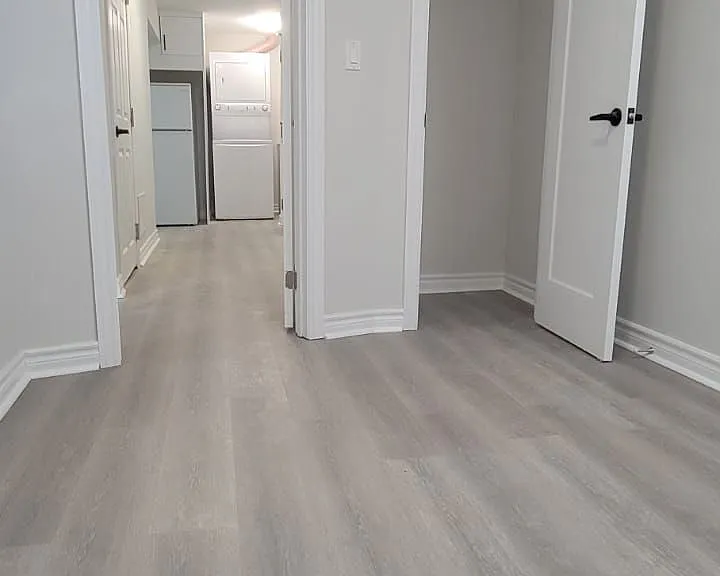 5 Greenwood Cres — Photo 2
