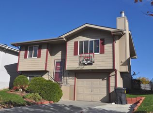 2120 NW 57th St, Lincoln, NE 68528