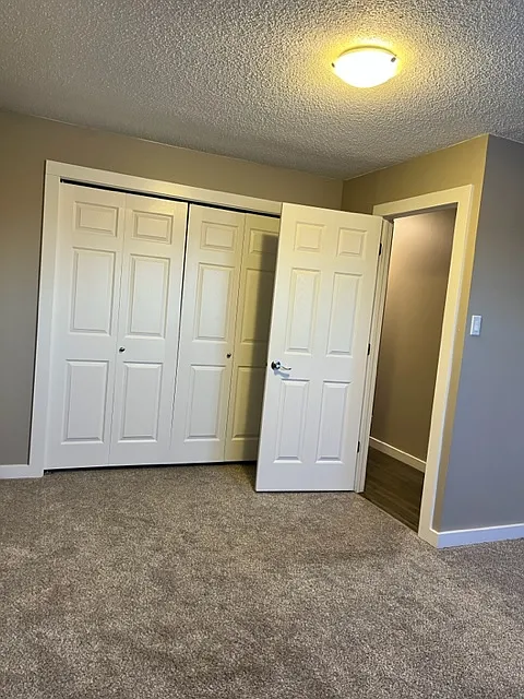 3 bed, $1,550 — Photo 3