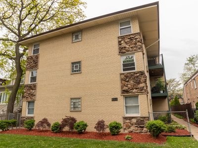 4146 N Kedvale Ave APT 2B, Chicago, IL, 60641
