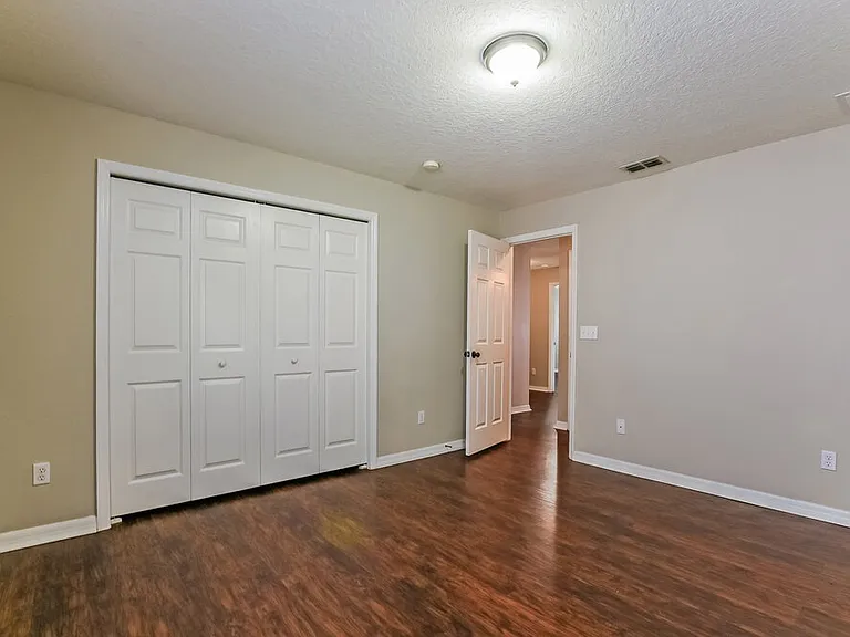 1254 Blackwater Pond Dr — Photo 10