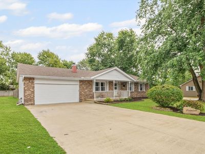 28 Crestview Ct, Fisher, IL, 61843
