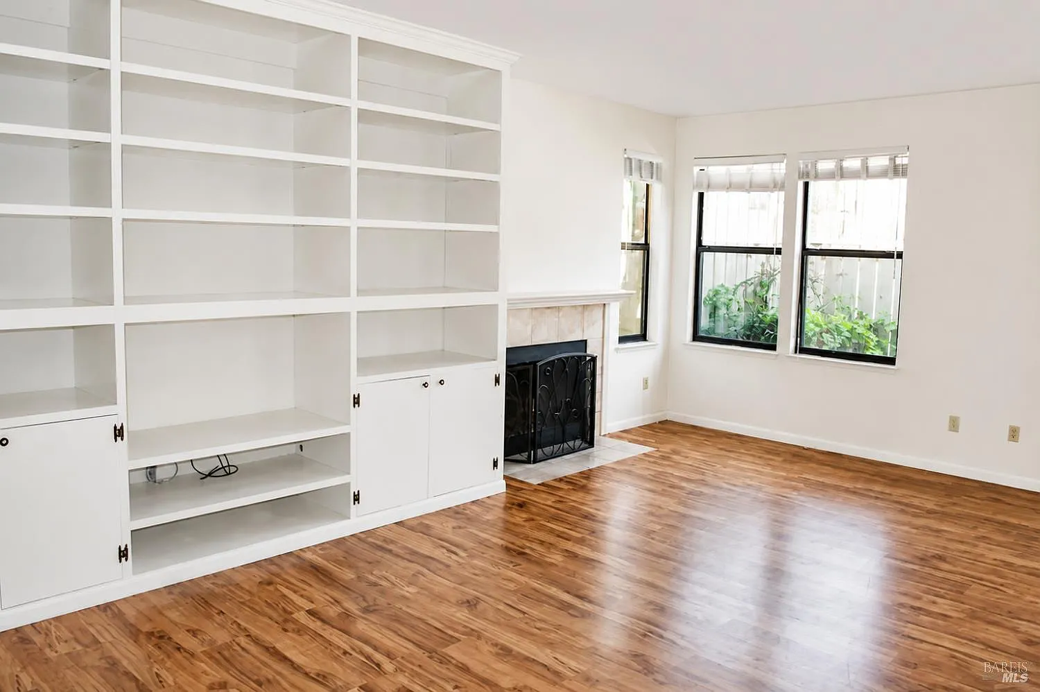 615 Cherry Avenue - Photo 4