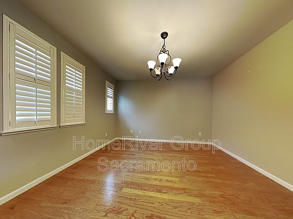 2nd image of 3057 Parkham Dr