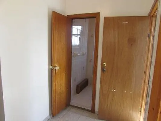 Rented by NY Metro Realty Group | media 37