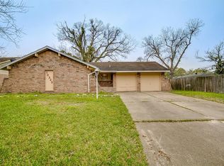 10323 Sweetbrook Dr, Houston, TX 77038