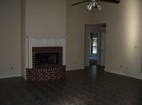 3rd image of 408 Summerwood Dr