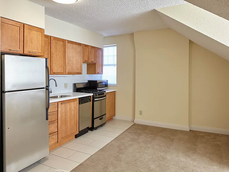 Dining/Living room