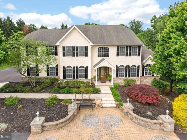 1001 Michael Ln, Eagleville, PA 19403