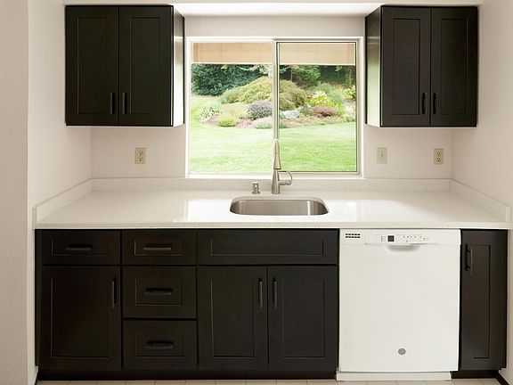 5th image of 6313B 135th Ave NE