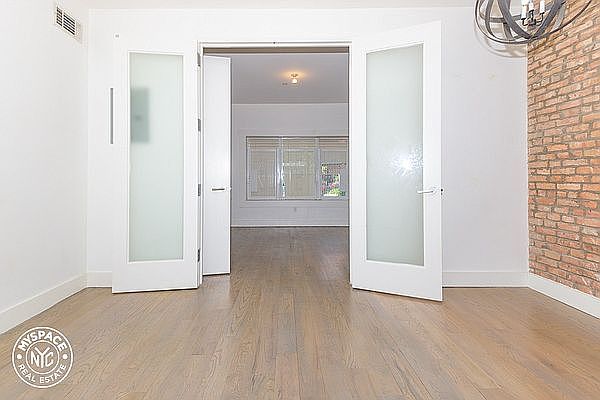 1st image of 1072 Bergen St #V6