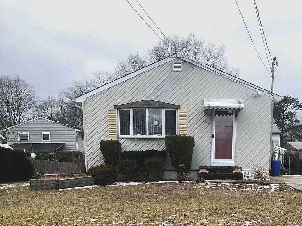 1st image of 32 S 30th St