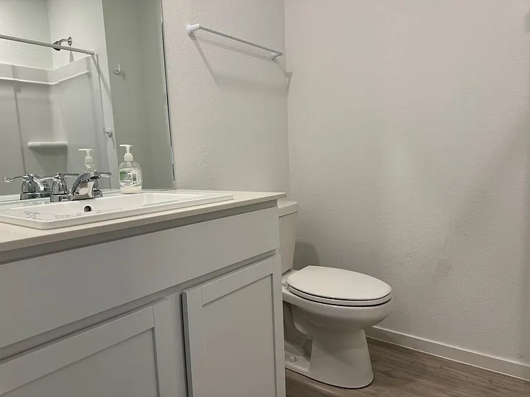 12931 Kathleen St — Photo 8