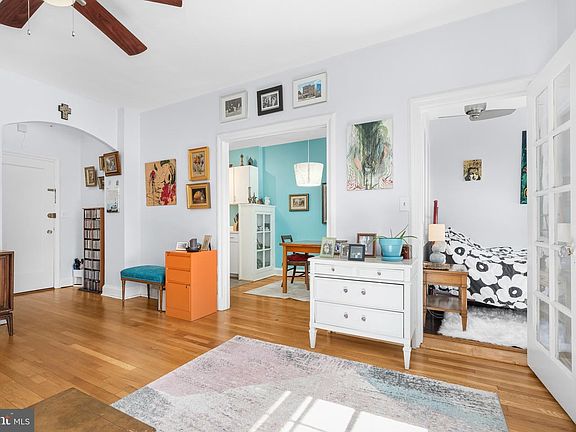 5th image of 2032 Belmont Rd NW APT 630