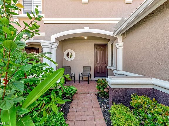 4th image of 9810 Roundstone Cir