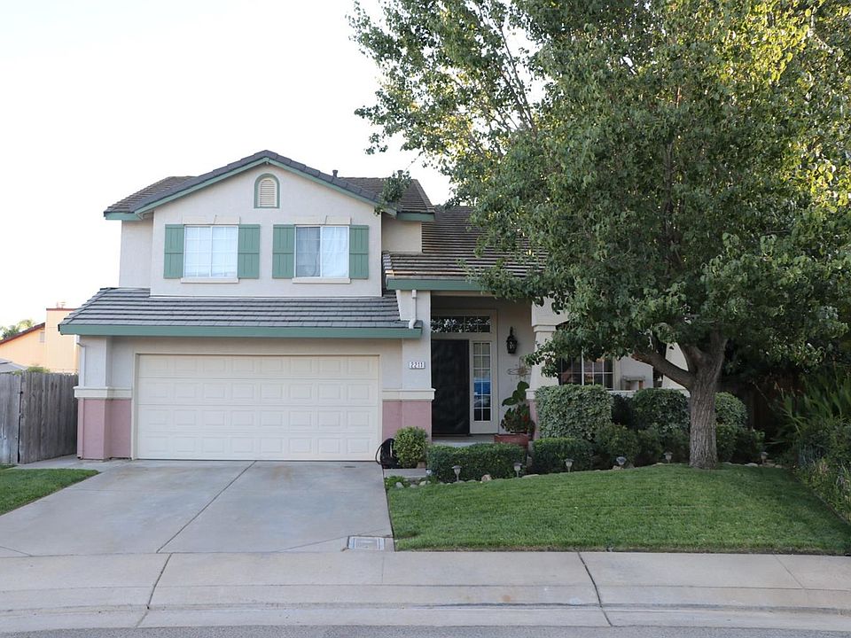 1st image of 2211 Turtledove Ct
