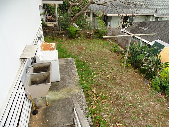 3rd image of 1684 Kamamalu Ave