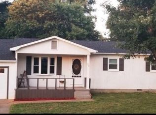 200 Power Cir, Hudson, NC 28638