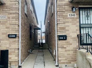 1350 W 32nd St #C, Chicago, IL 60608