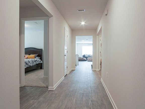 3rd image of 4028 Brighton Blvd