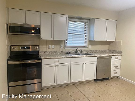 2nd image of 3733 Indian Run Dr APT 6
